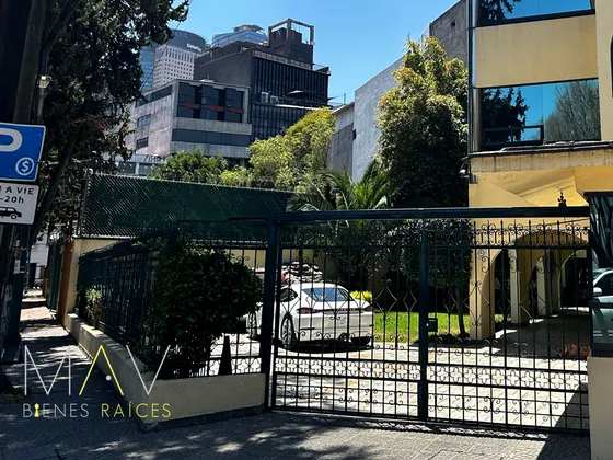 Casa Adaptada Para Oficinas En Venta En Anzures