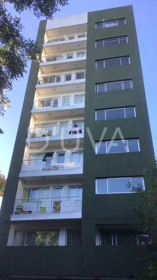 Departamento Dos Dormitorios En Alquiler - Plaza Matheu - La Plata