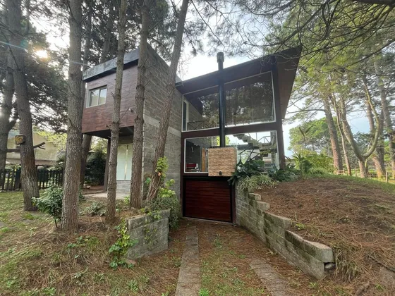 Venta Casa 3 Amb Costa Del Este, Con Pileta Climat