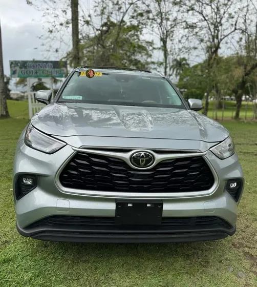 Toyota Highlander Xle Americana
