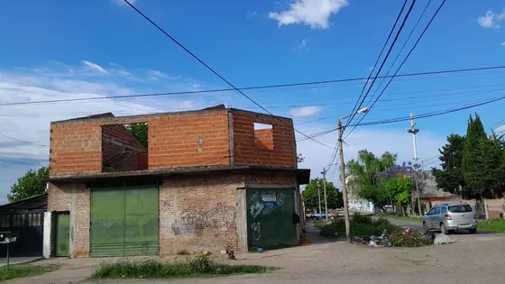 Alquiler De Galpon De 200 En Merlo