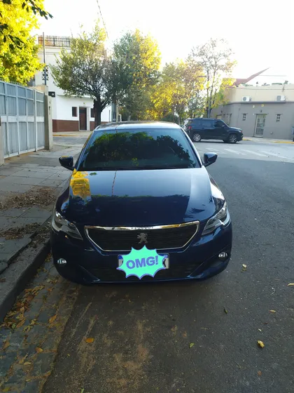 Peugeot 301 1.6 Allure