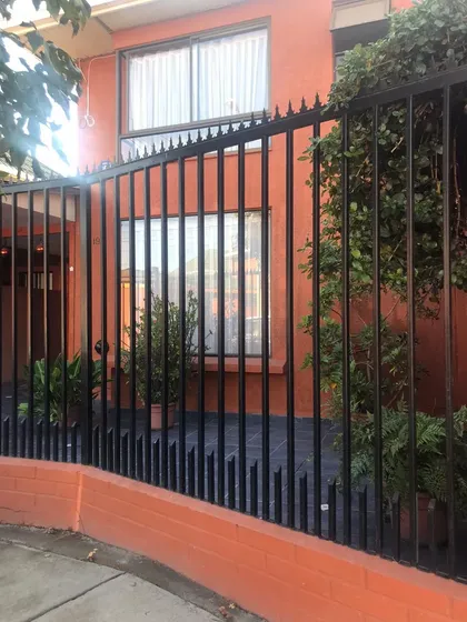 Hermosa Casa En Arriendo, Ubicada En El Rosal