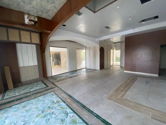 Local Ideal Para Restaurante En Alquiler En El 1er Nivel De Plaza Comercial En Bávaro Punta Cana