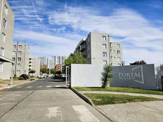 Departamento En Portal Norte Iv