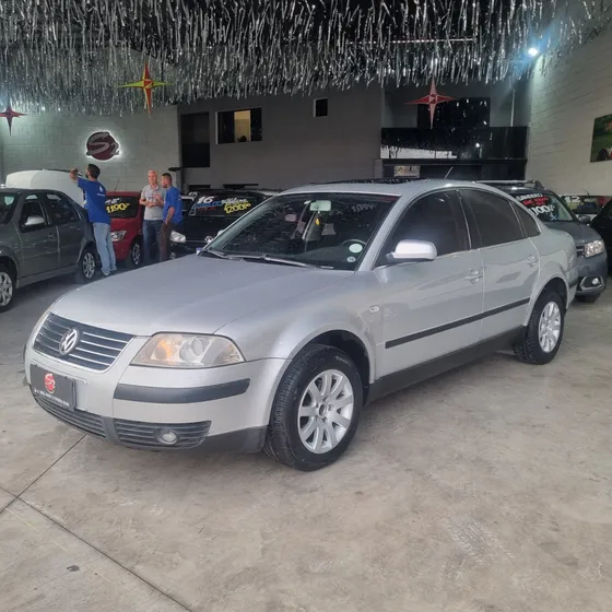 Volkswagen Passat 1.8 Turbo 4p Automática