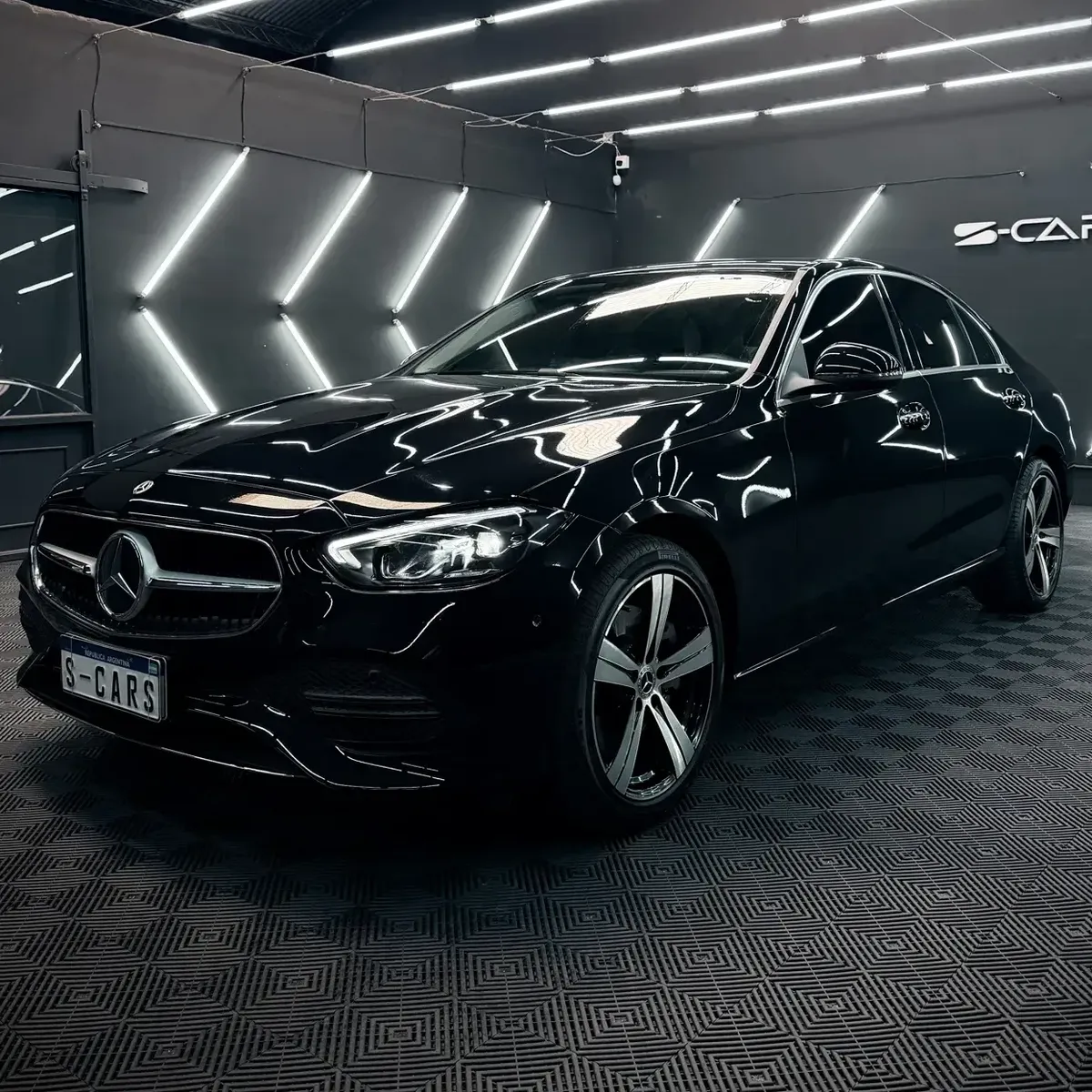 Mercedes-Benz C-Class 2.0 MHEV C300 Avantgarde 258 HP