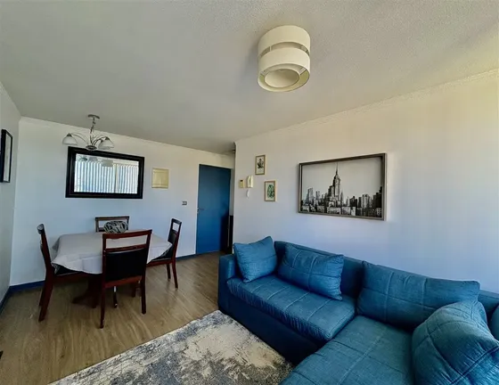 Departamento En Venta De 2 Dorm. En Gómez Carreño.