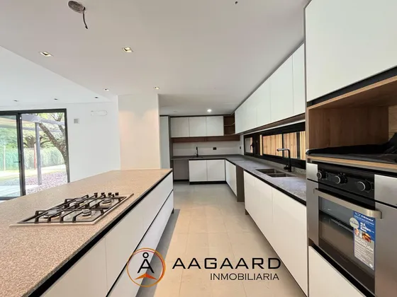 Housing En La Carolina Duplex En Venta