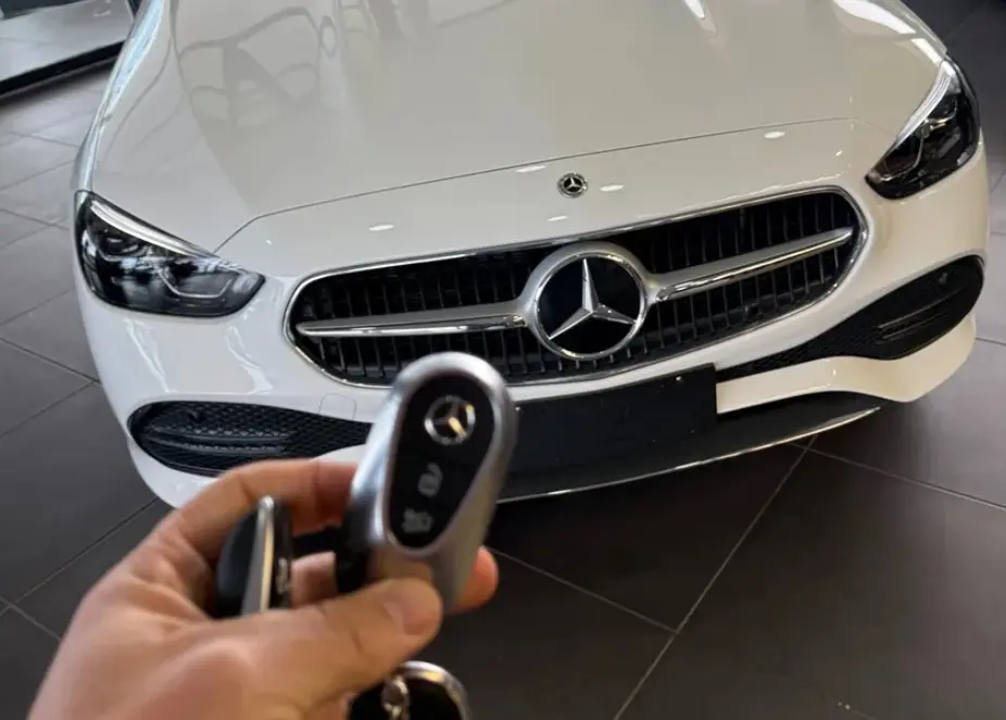 Miniatura 10