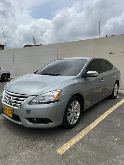 Nissan Sentra 1.8 B17 Exclusive