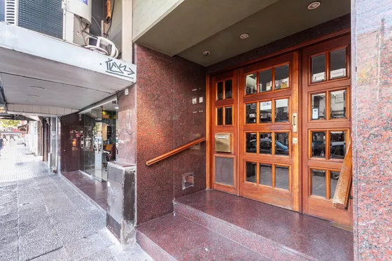 Venta,  Permuta, Departamento  3 Ambientes En Lanús