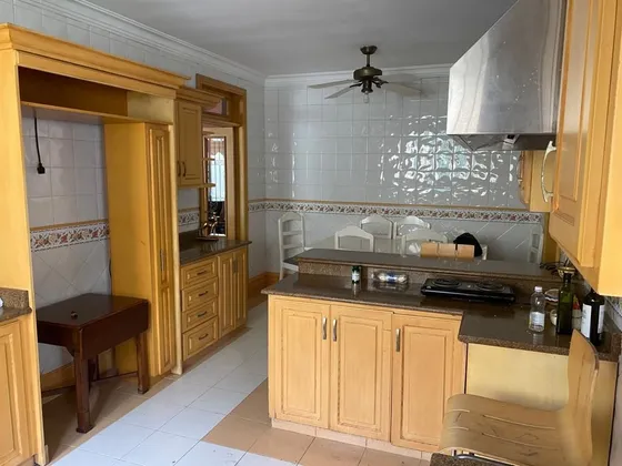 Vendo Casa De Dos Niveles Y Sotano En Las Praderas