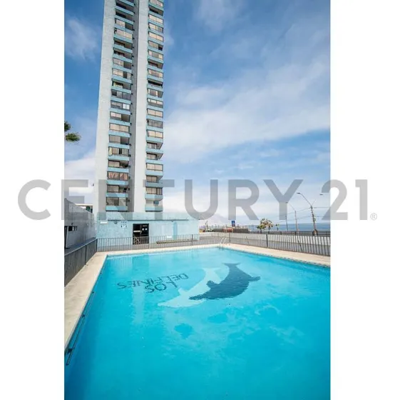 Departamento En Edificio Los Delfines