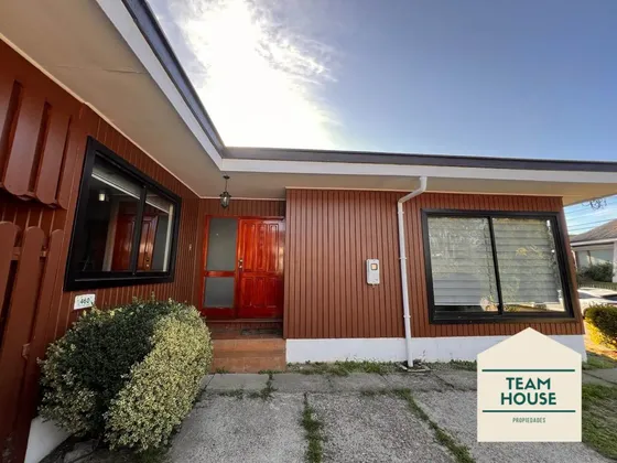 Excelente Casa Isla Teja, Valdivia