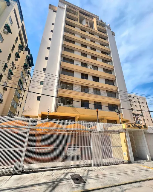 Aquiler Apto. Urb. San Isidro 170mts. Maracay Aragua Ideal Para Adaptarlo A Tu Estilo