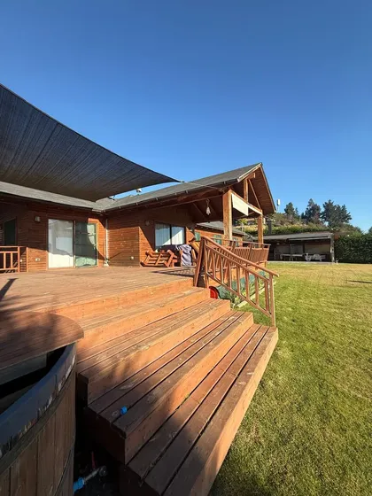 Casa Con Orilla Propia De Lago Condominio La Península