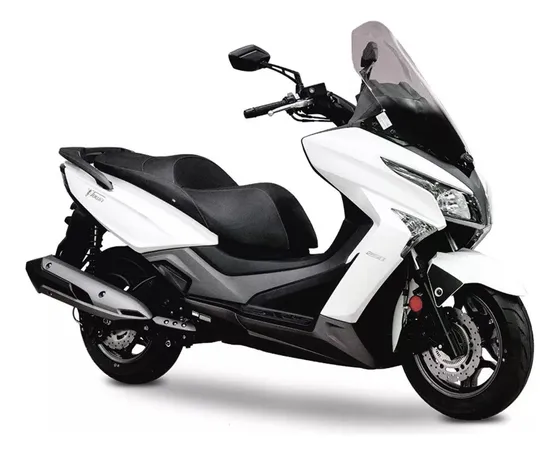 X-town 250 I  $ 8.100.000.- Scooter Kymco 0km Nueva Tuamoto