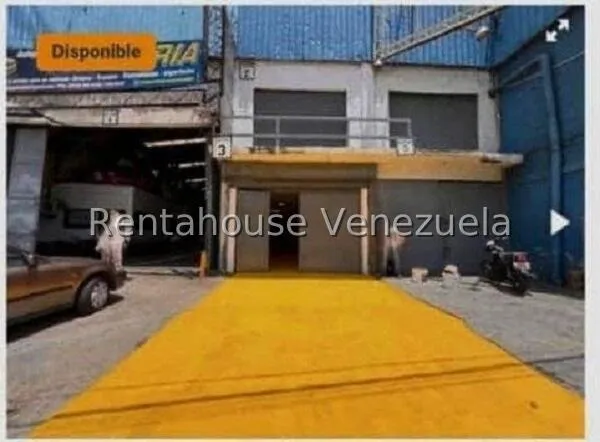 Jg Cod Flex 25-6642 Se Alquila Estupendo Local A Pie De Calle En La Yaguara 400 Mts Negociable