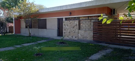 Casa 3 Dorm.2 Baños C/piscina(climatizada Bomba Calor) Con Tiempo Realice Su Reserva Para  Cualquier Época Del Año.