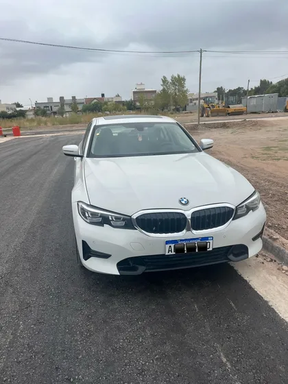 Bmw Serie 3 3.0 330i Sedan Sport Line 252cv