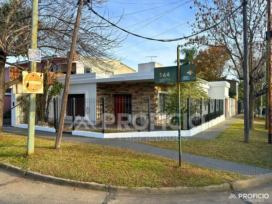Casa En Berazategui