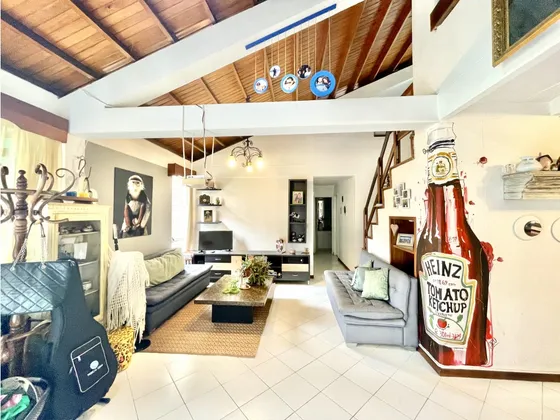 Apartamento Dúplex En Venta En El Poblado, San Diego