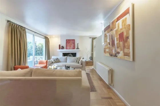 Casa En Venta De 3 Dorm. En Vitacura