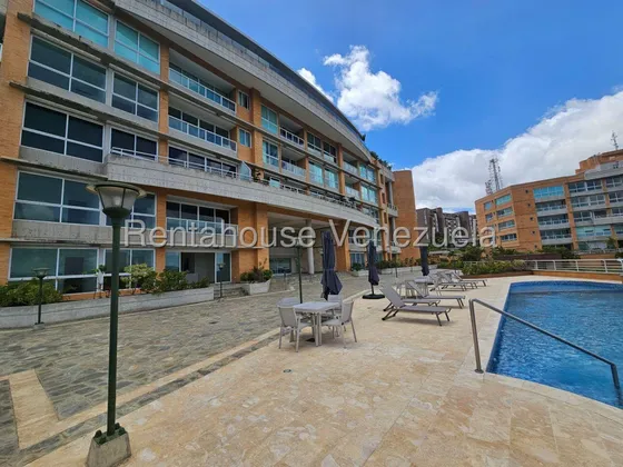 Amplia Y Cómodo Apartamento En Pb A Estrenar En Venta De 156mts² En Mirador De Los Campitos I 