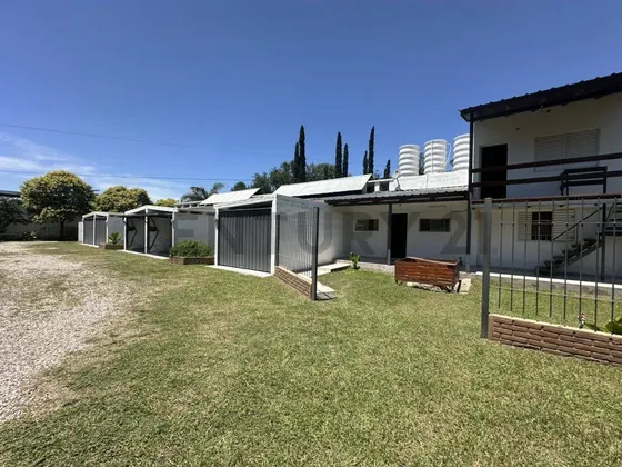 Hotel De Alojamiento Sobre Ruta 5