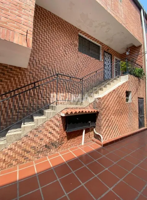 Local Comercial Diagonal Al Lucimar.