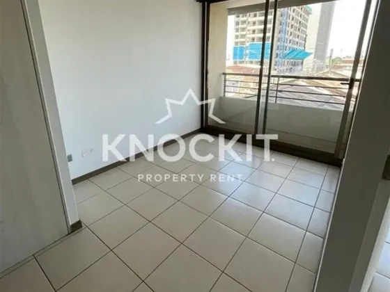 Arriendo Departamento Con Balcón 1d1b Estación Central