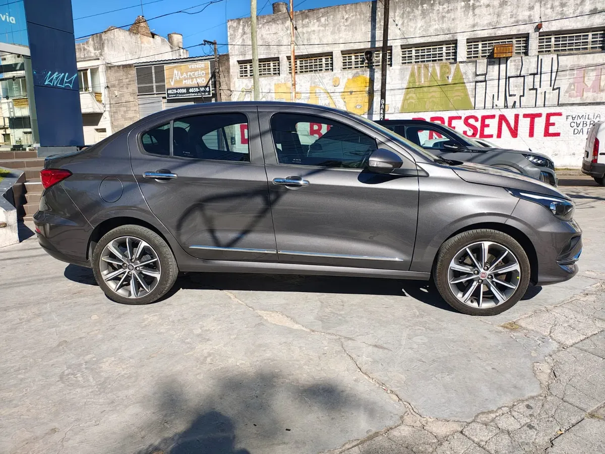 Fiat Cronos 1.8 16v Precision509984284680529922