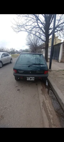 Peugeot 205 1.8 Gld Aa