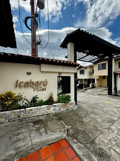 Xv, Casa En Venta - Conjunto Privado Las Acacias 