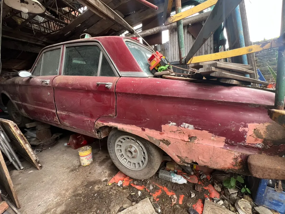Ford Falcon