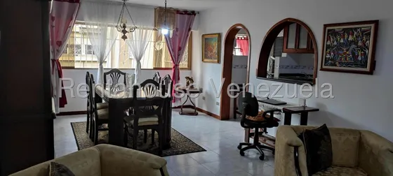 En Venta Apartamento En El Paraíso 