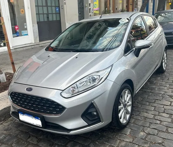 Ford Fiesta Kinetic Design 1.6 Se Powershift 120cv