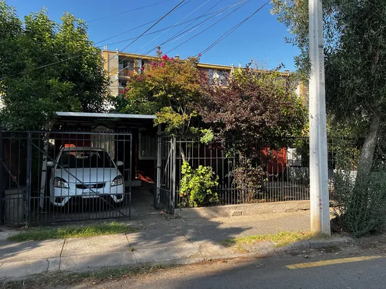 Venta Casa Parque Américo Vespucio, Metro Las Torres