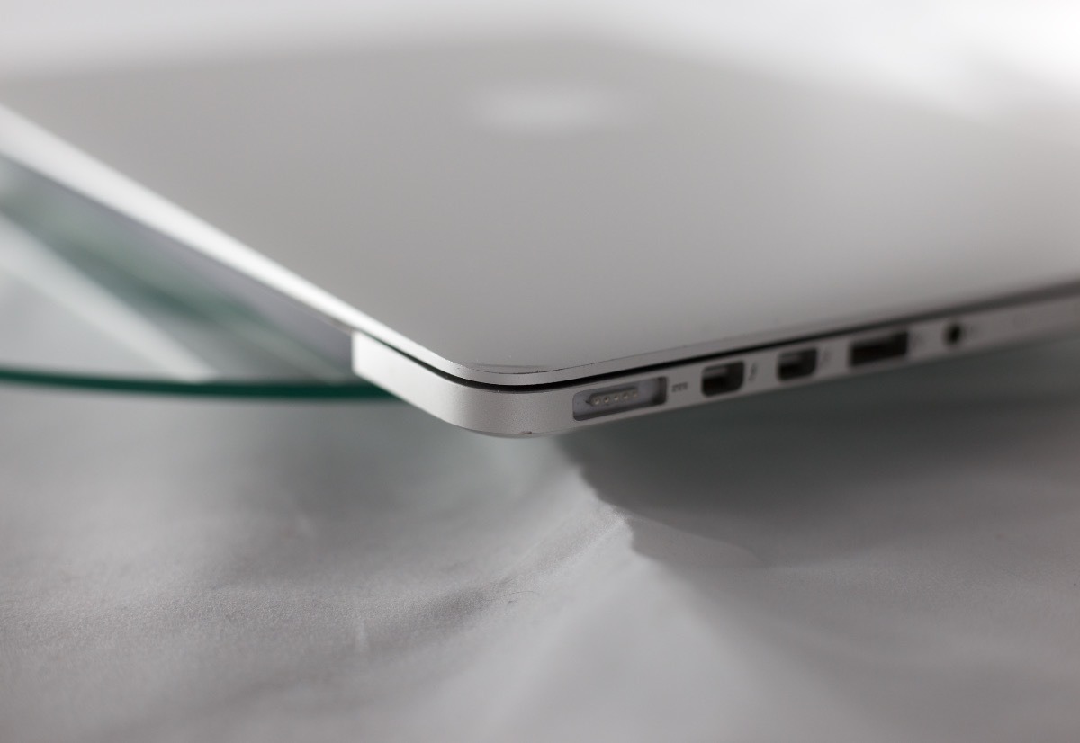 Macbook Pro (retina, 13-inch, Late 2013) 294ciclos, 256, 8gb | Mercado