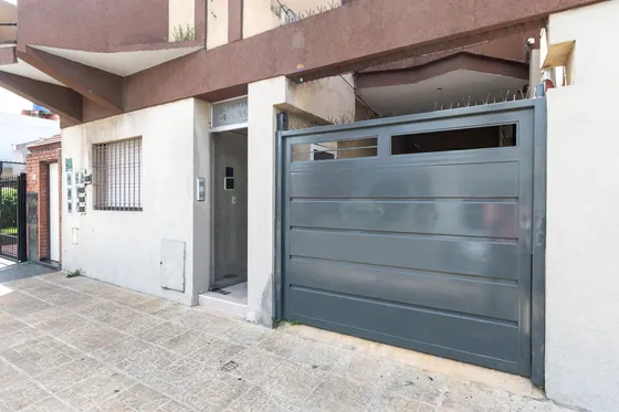 Departamento  4 Ambientes Y Quincho Ciudadela