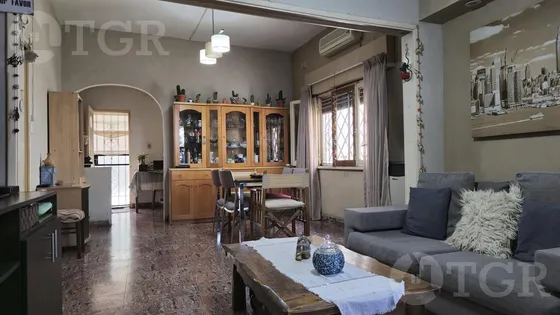 Casa En Venta En Monte Chingolo Con Tinglado Nave Industrial Gran Espacio De Guardado
