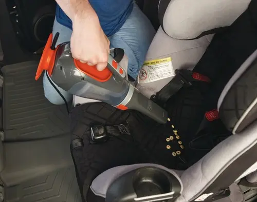 ASPIRADORA COMPACTA PARA AUTO BDCV610-LA BLACK + DECKER COLOR NARANJA - FOTO 5