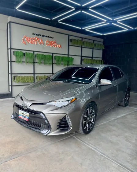 Toyota Corolla Se