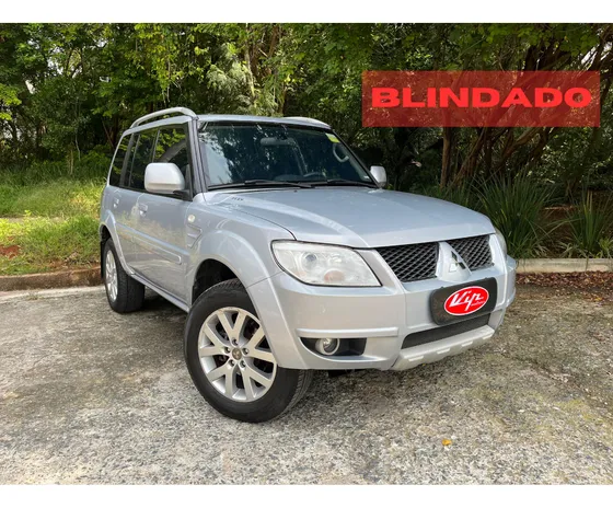 Mitsubishi Pajero Pajero Tr4 2.0 16v (aut)