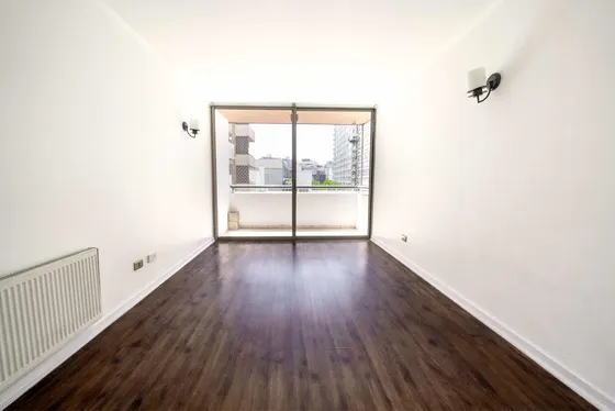 Departamento Céntrico Con Excelente Conectividad En Santiago