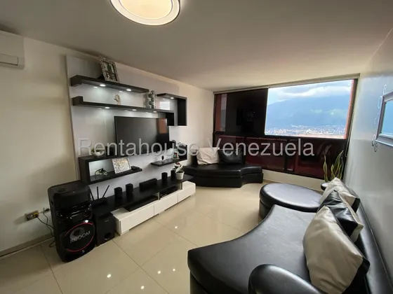 En Venta Increíble Apartamento Remodelado Ubicado En Los Samanes
