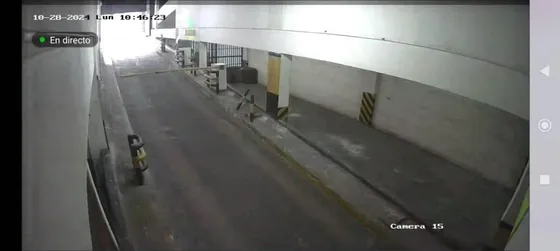 Vende Estacionamiento Uso Comercial