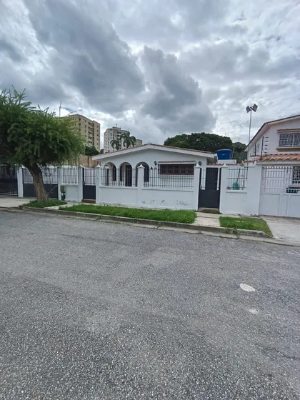 Casa En Alquiler De Oportunidad En El Trigal Norte (mh)