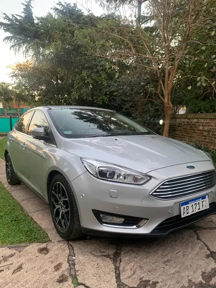 Ford Focus Iii 2.0 Titanium Mt